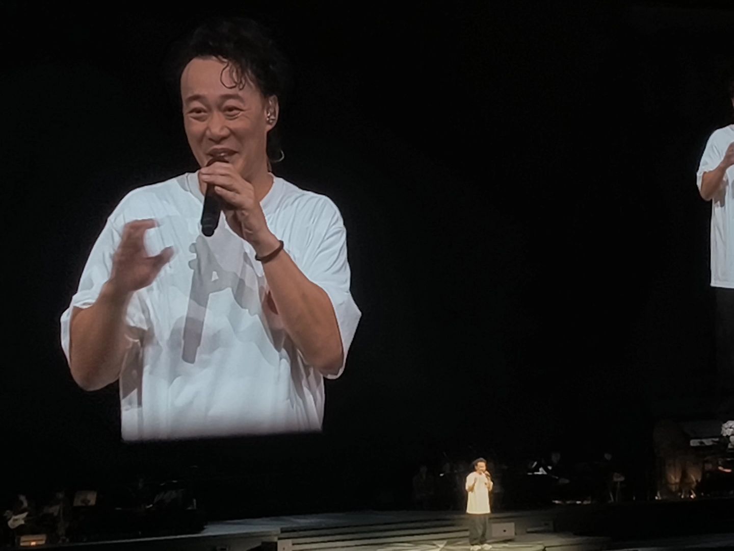 陈奕迅fear and dreams演唱会成都站12.