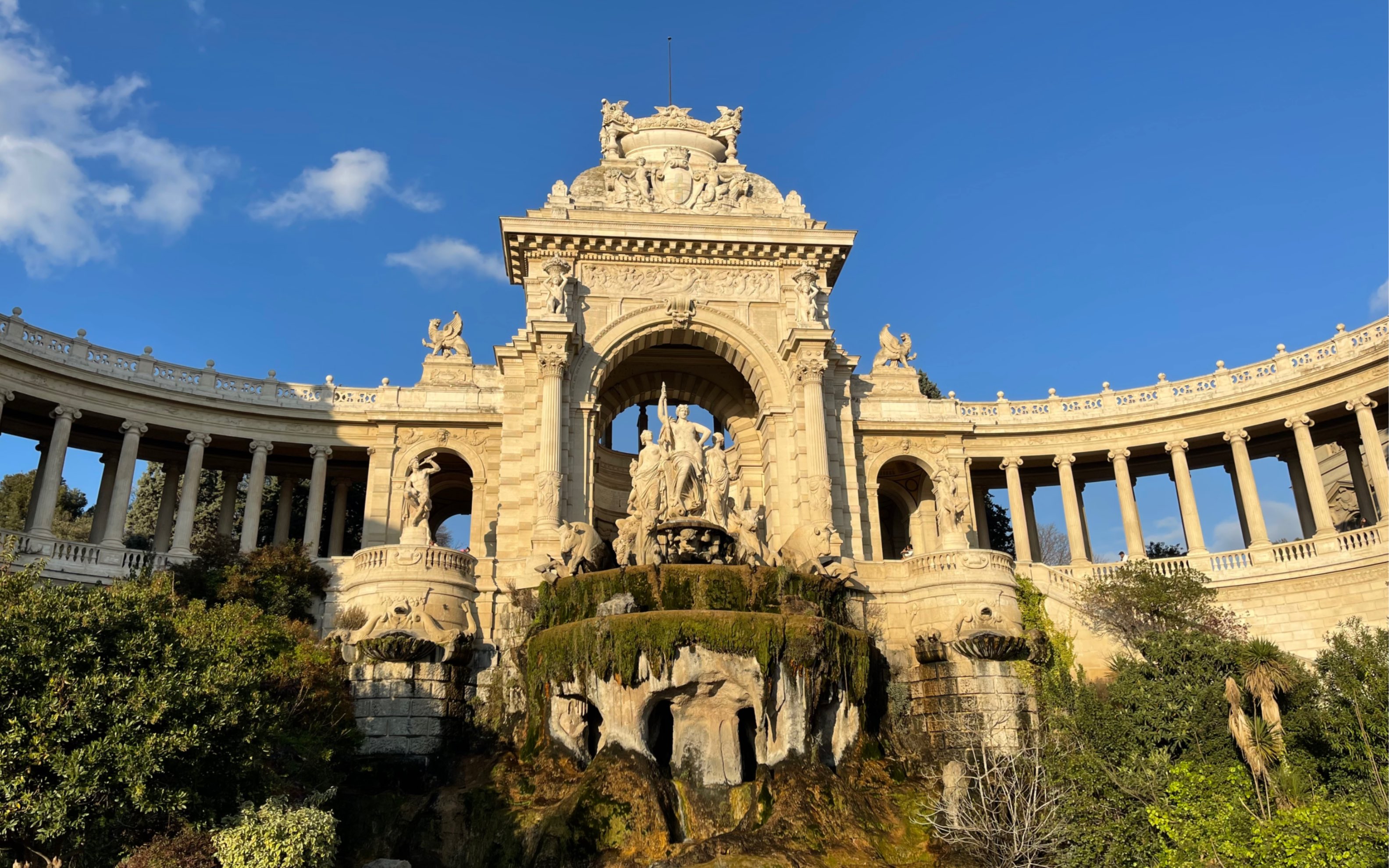 【4k】法国南部风情,马赛的希腊式建筑