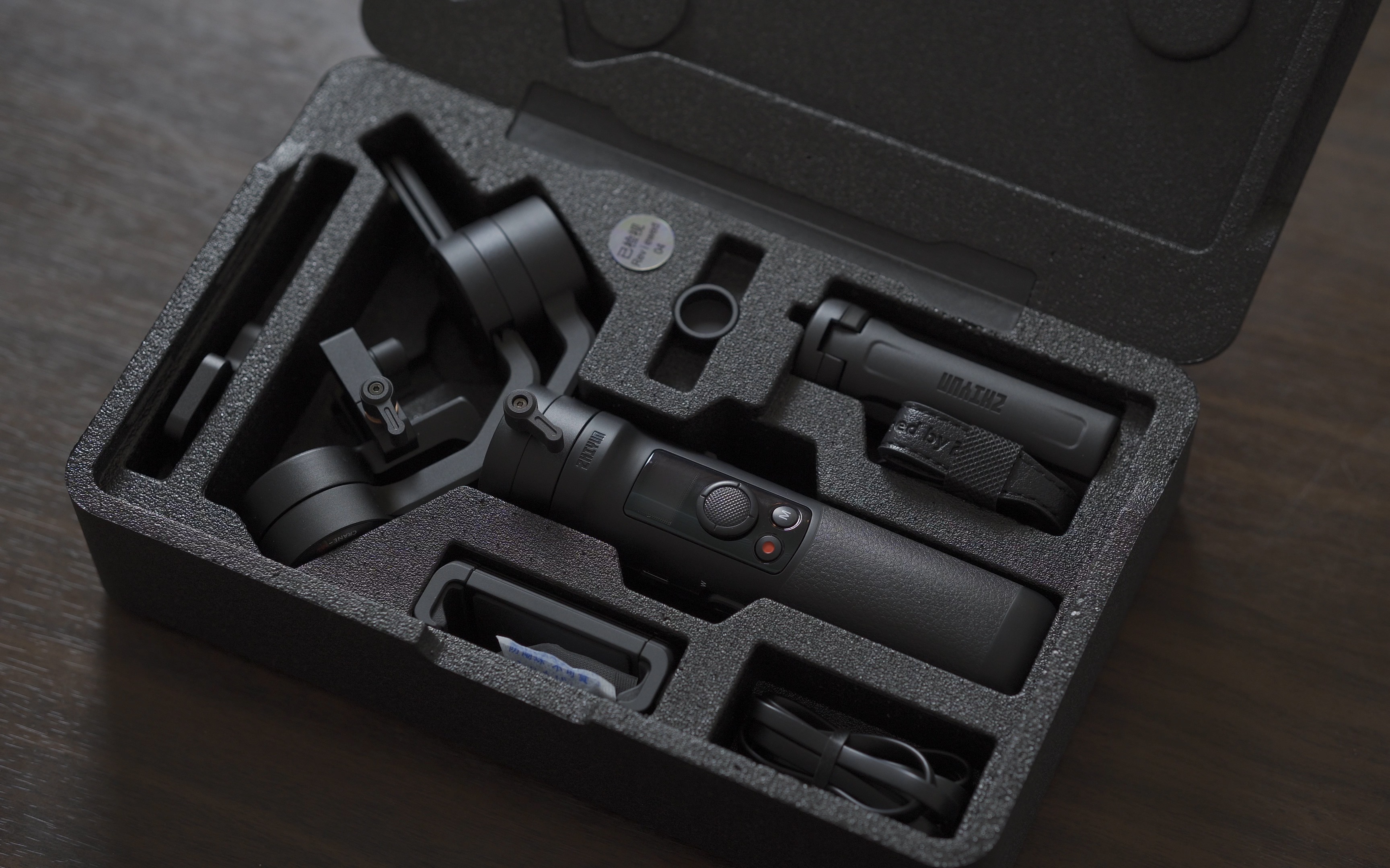 智云稳定器云鹤m2开箱