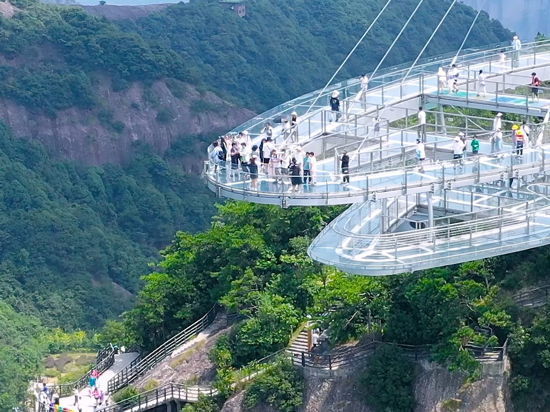 许银炜:杭州出发两个半小时,到仙人居住的地方台州神仙居,网红打卡地