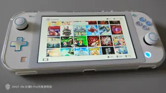 Télécharger la video: 【NSlite】为了塞尔达新作回坑？特地定制了一台纯白Lite，爱不释手。