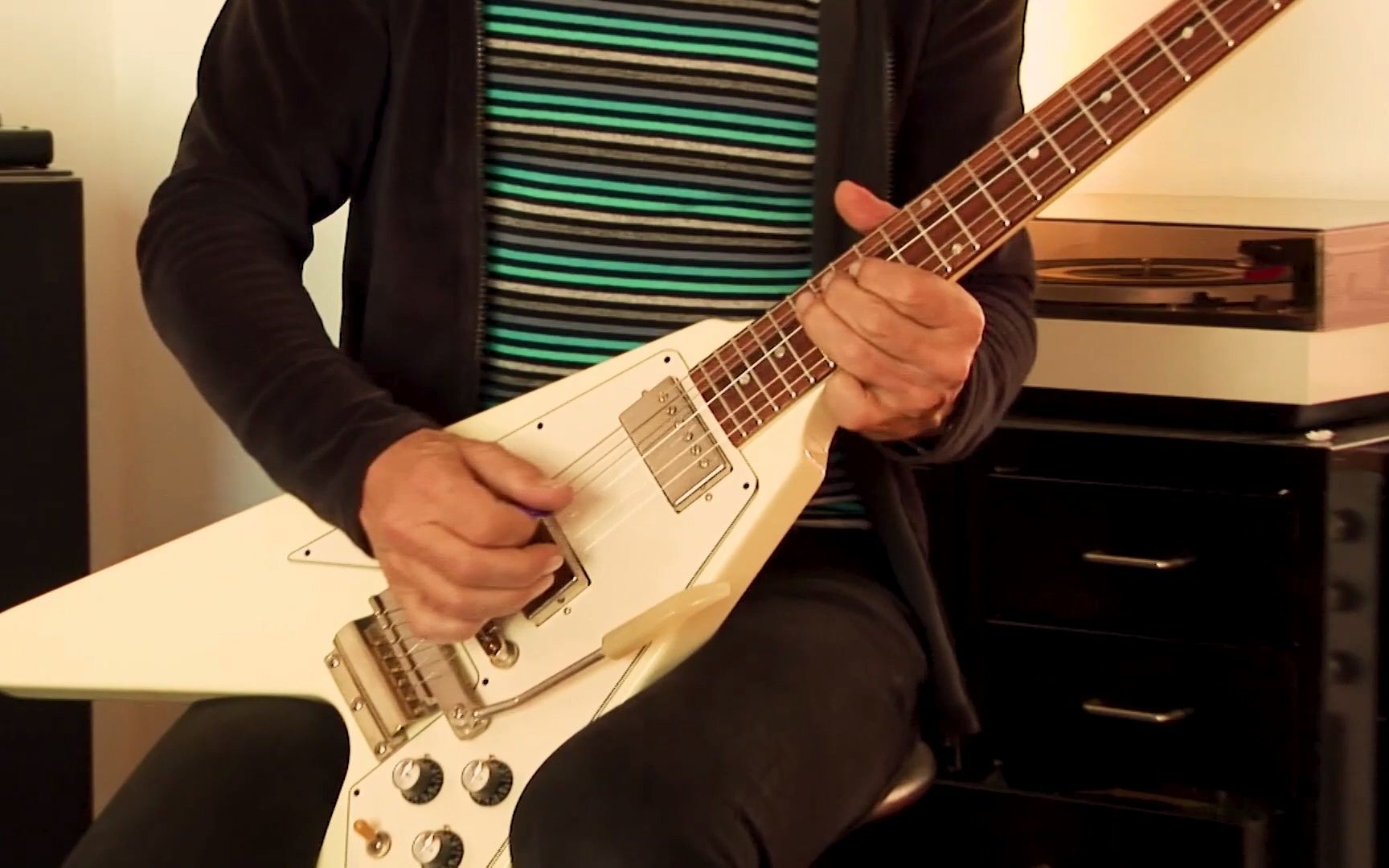 【今日最佳】2009 gibson flying v custom shop 67