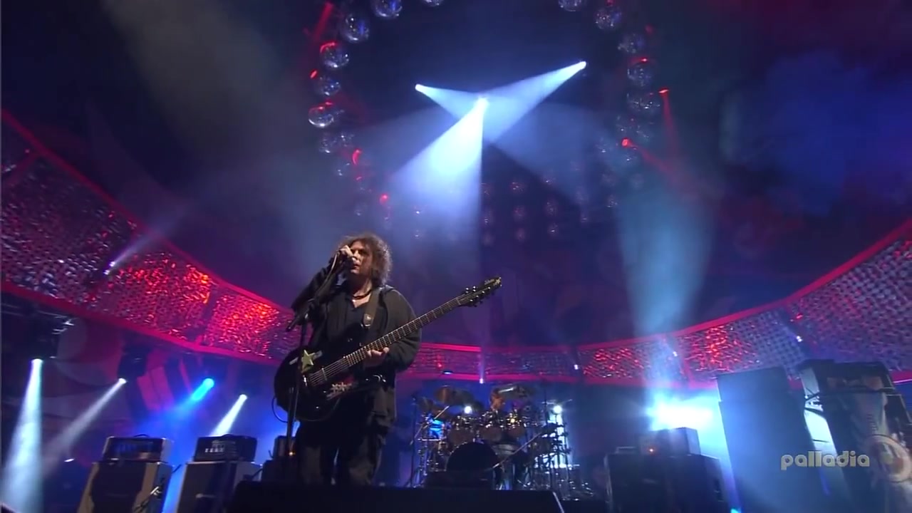 [图]The Cure-Underneath The Stars - Live Rome - mtv - coca-cola (2008)