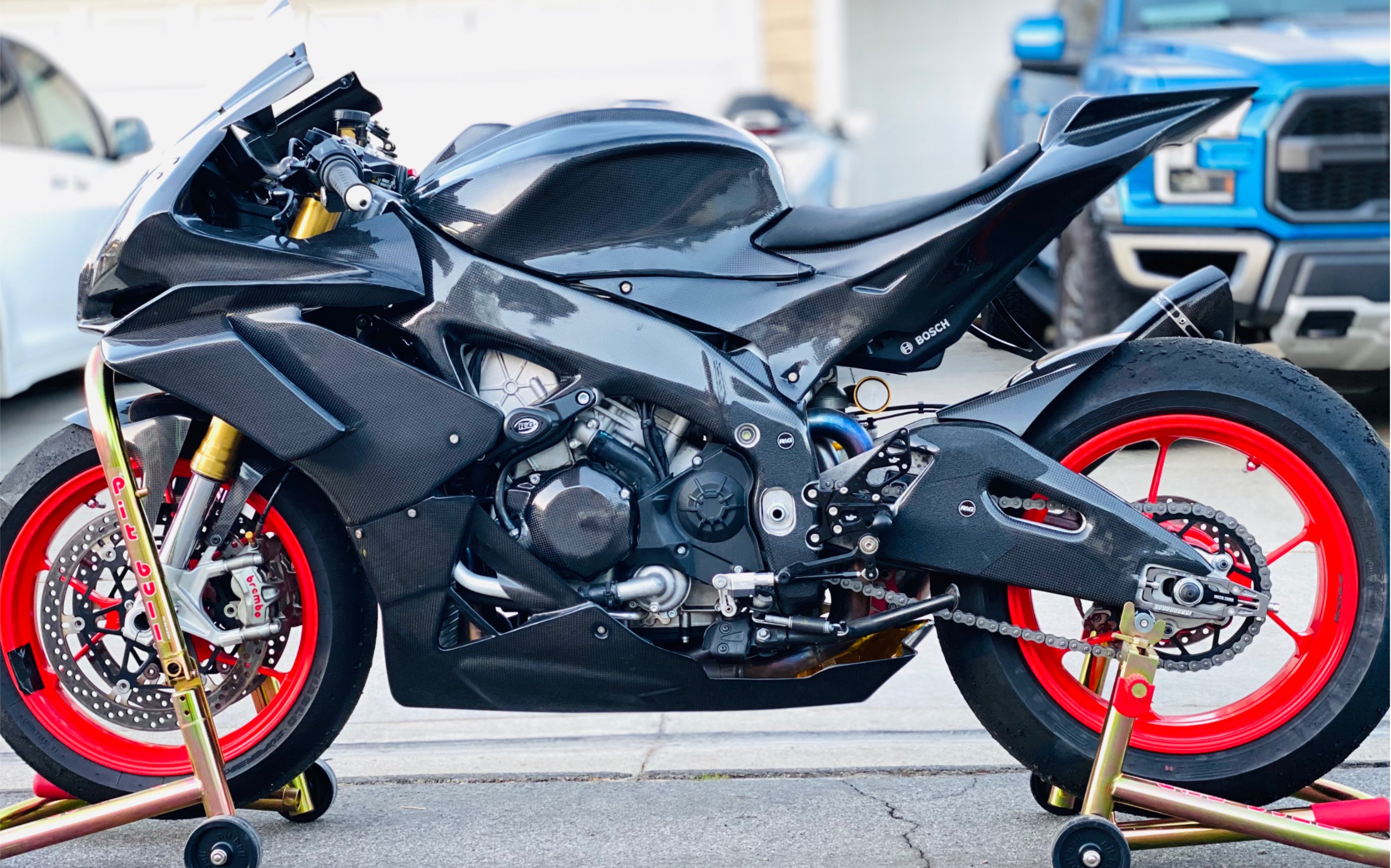 阿普利亚 rsv4 赛道车 计划 ,第三集_哔哩哔哩 (゜-゜)つロ 干杯