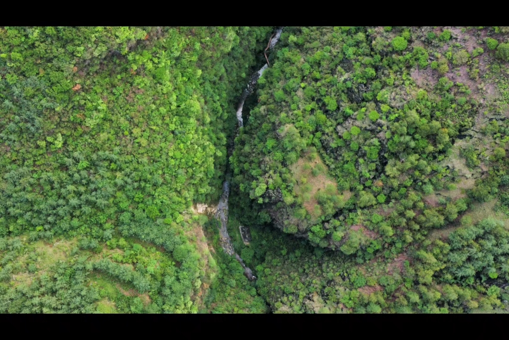 地球的大裂缝,带你去看风景.哔哩哔哩bilibili