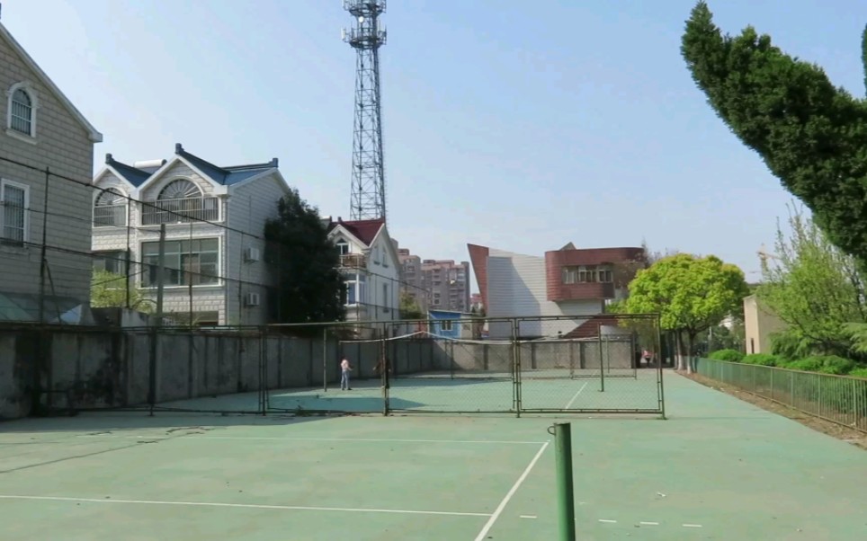 惠南原上海理工大学基础学院宿舍六单元前排球场环拍,usst huinan