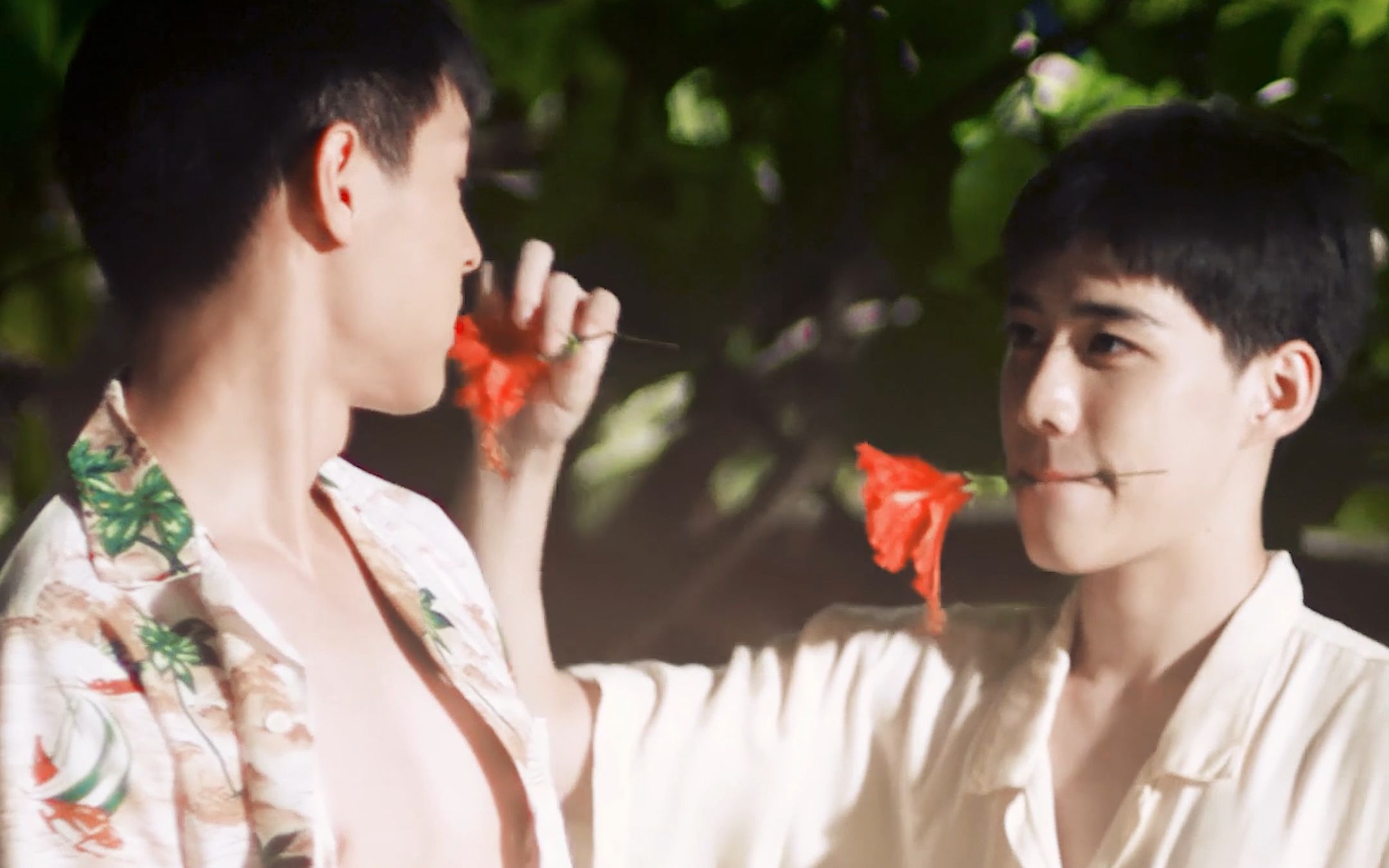 和全世界第一好的欧儿~永远热恋!祝你们幸福,美满~~工作顺利,还有.