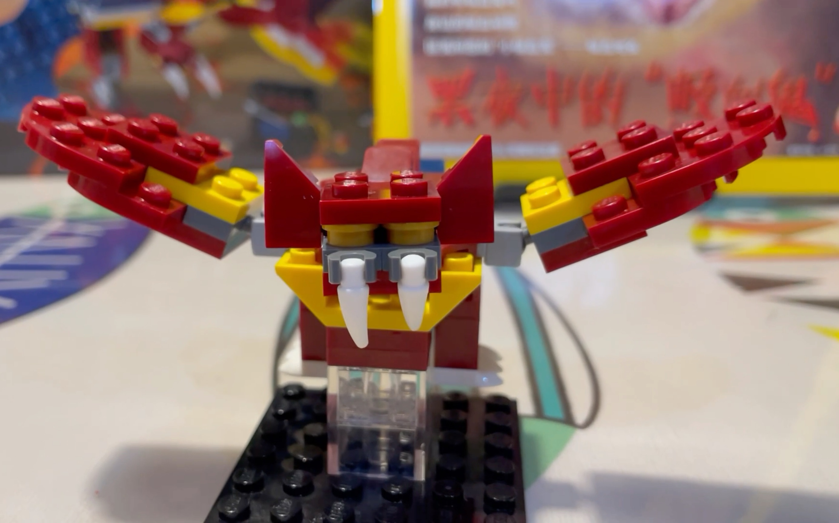 乐高31102套内moc-蝙蝠