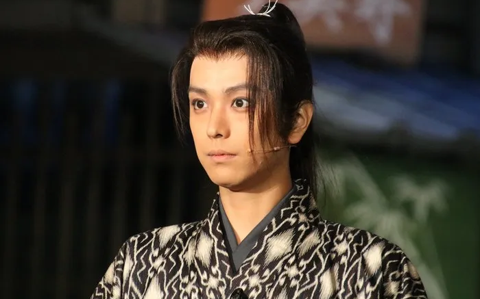 黑羽麻璃央音乐剧浪客剑心京都篇开幕前取材会舞台部分志志雄真实cut