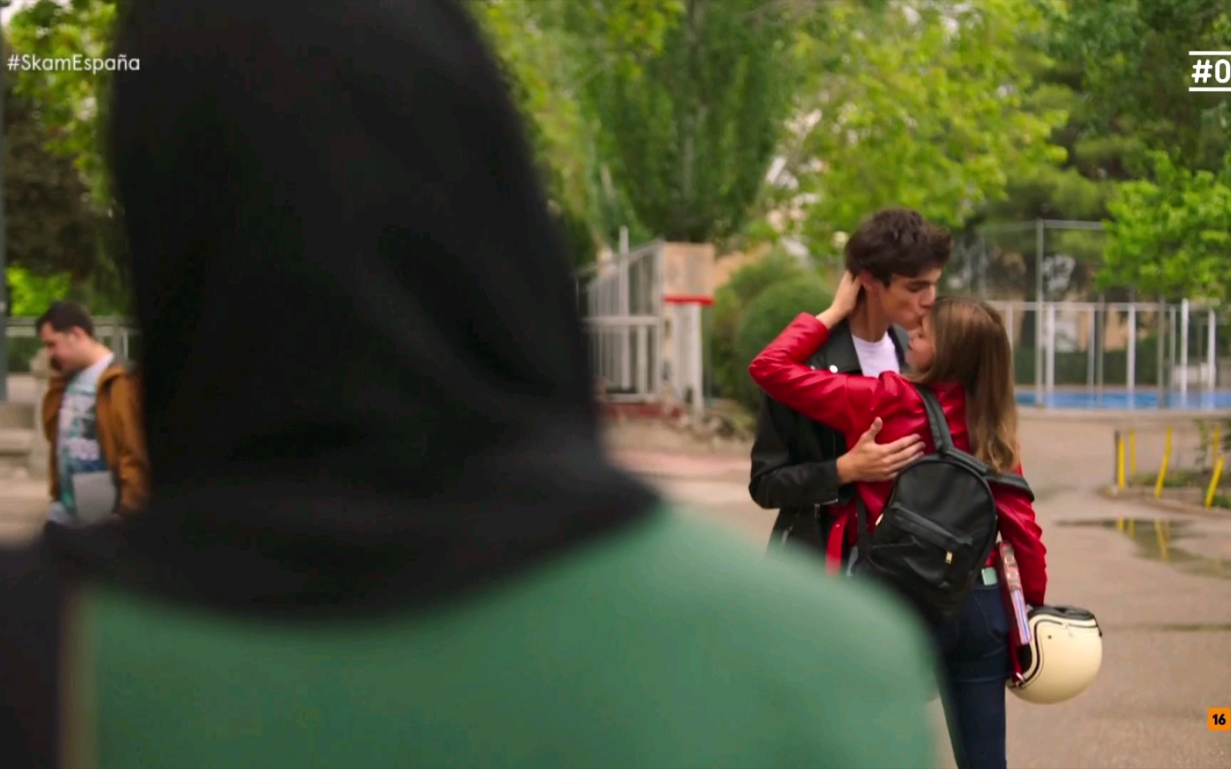 skam羞耻西班牙T04C06:我其实不太懂Amira,因为是否kiss这事分手真的……最后两首音乐都非常好听哔哩哔哩bilibili