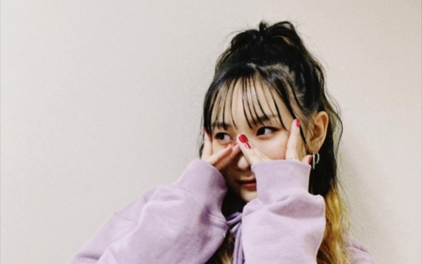 ikura翻唱aimyon的《君はロックを聴かない》