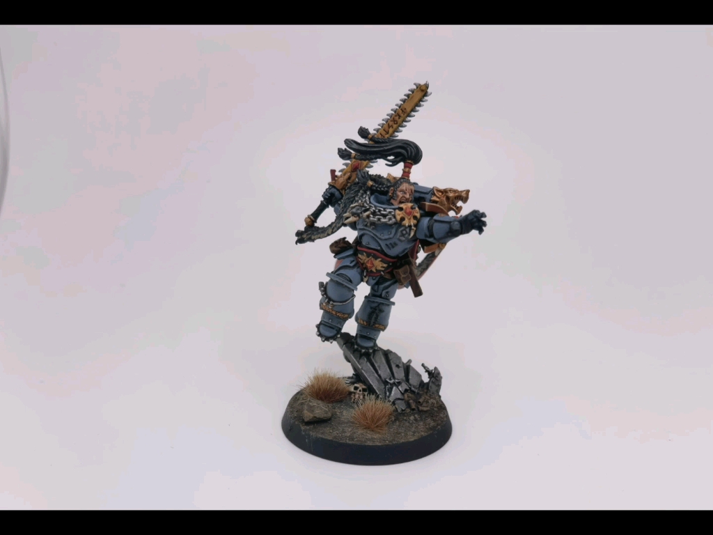 【手办王/战锤40k/涂装】战锤40k 太空野狼 黑鬃大连 连长 少狼主