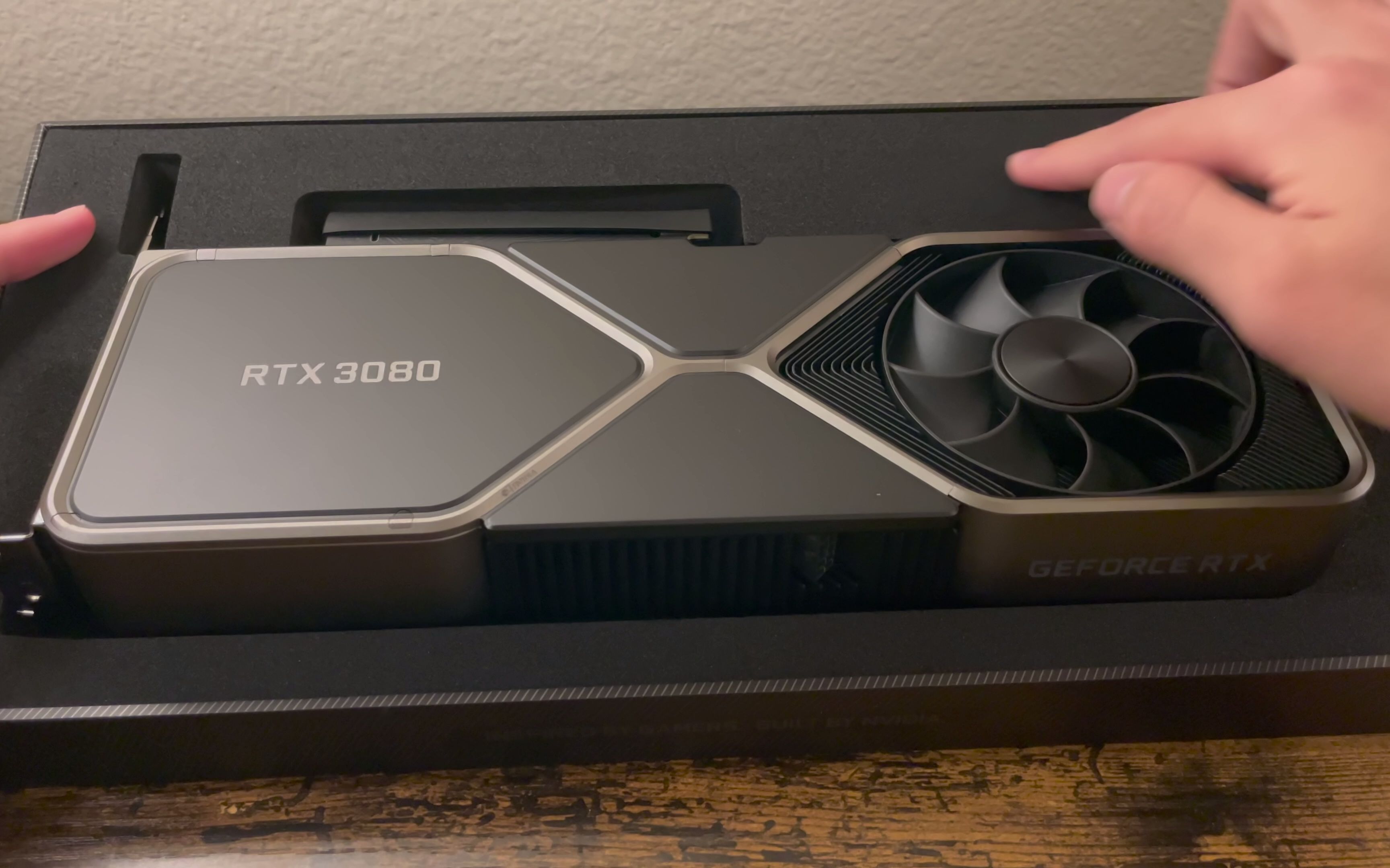 助眠公版3080开箱敲击眠音