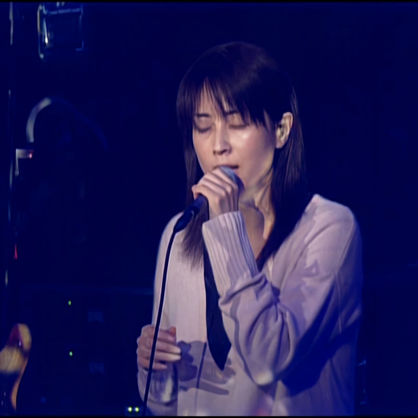 坂井泉水ZARD 4K 修复2004年演唱会_哔哩哔哩_bilibili 坂井泉水ZARD 4K 修复2004年演唱会_哔哩哔哩_bilibili