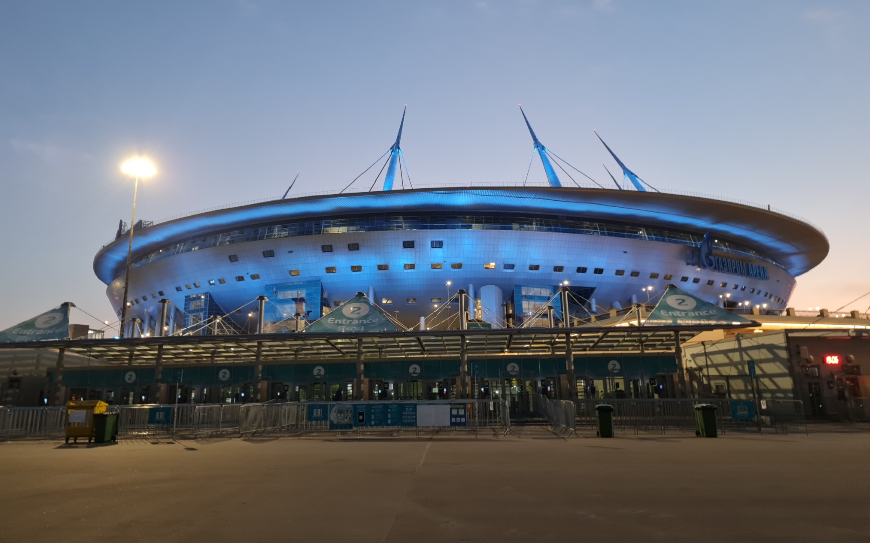 [图]白夜之下的2020欧洲杯主办场地之一：圣彼得堡体育场