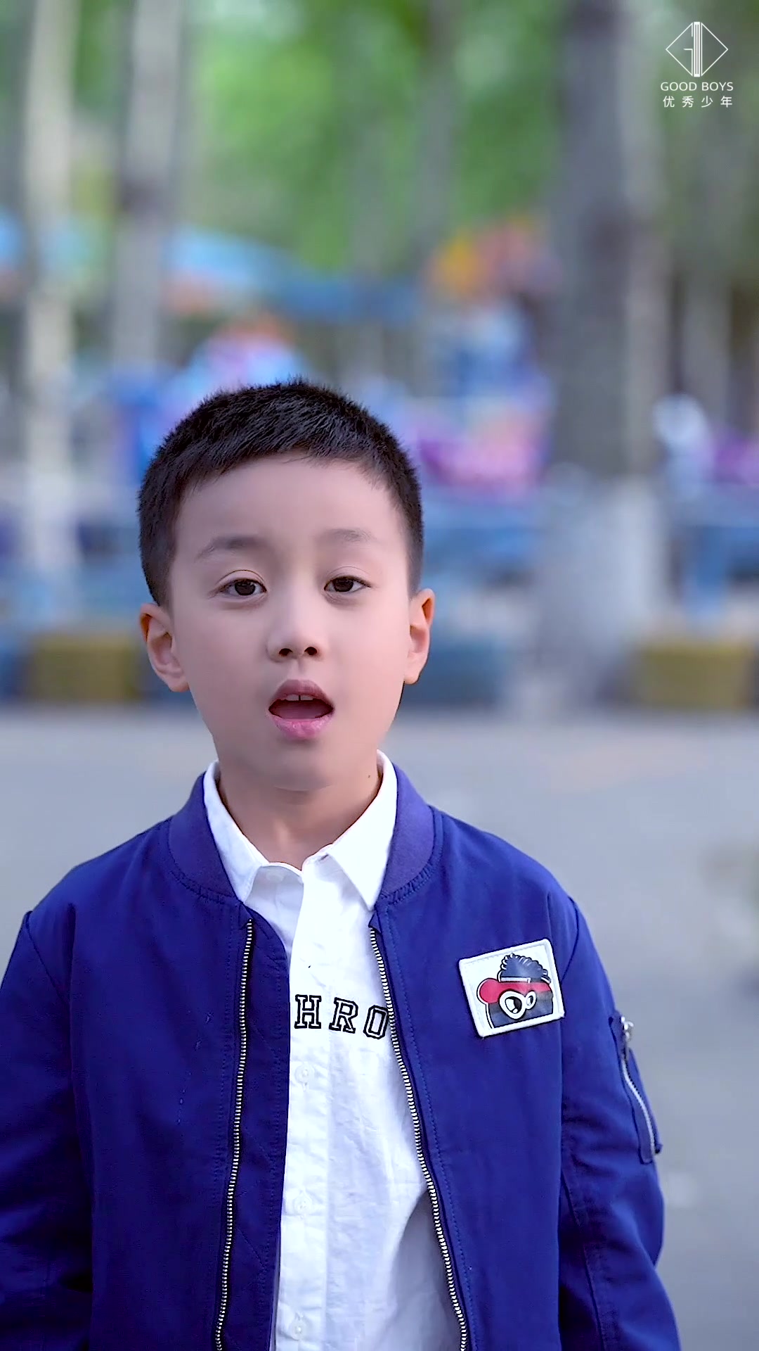 优秀少年刘沝笑小天要到了呦来听我唱的去年夏天吧