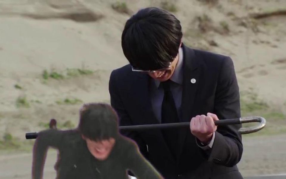 奔跑于各个名场面的飞羽真