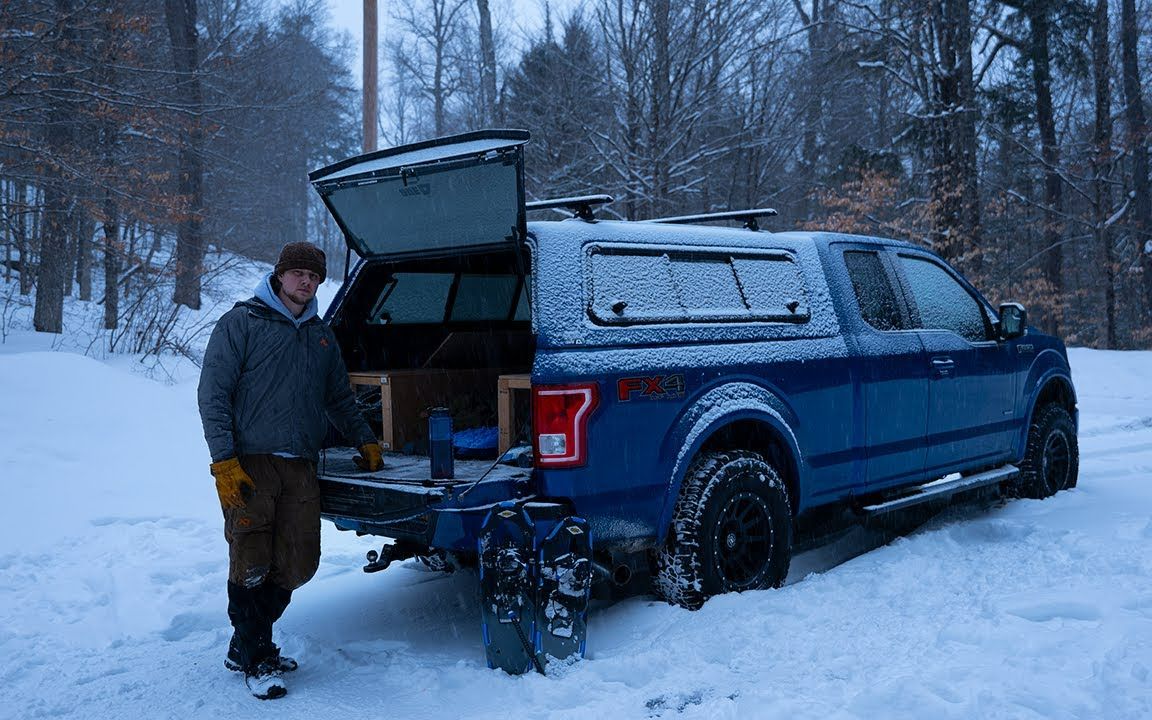 【油管搬运】国外小哥冬季雪地露营 皮卡露营 户外露营美食
