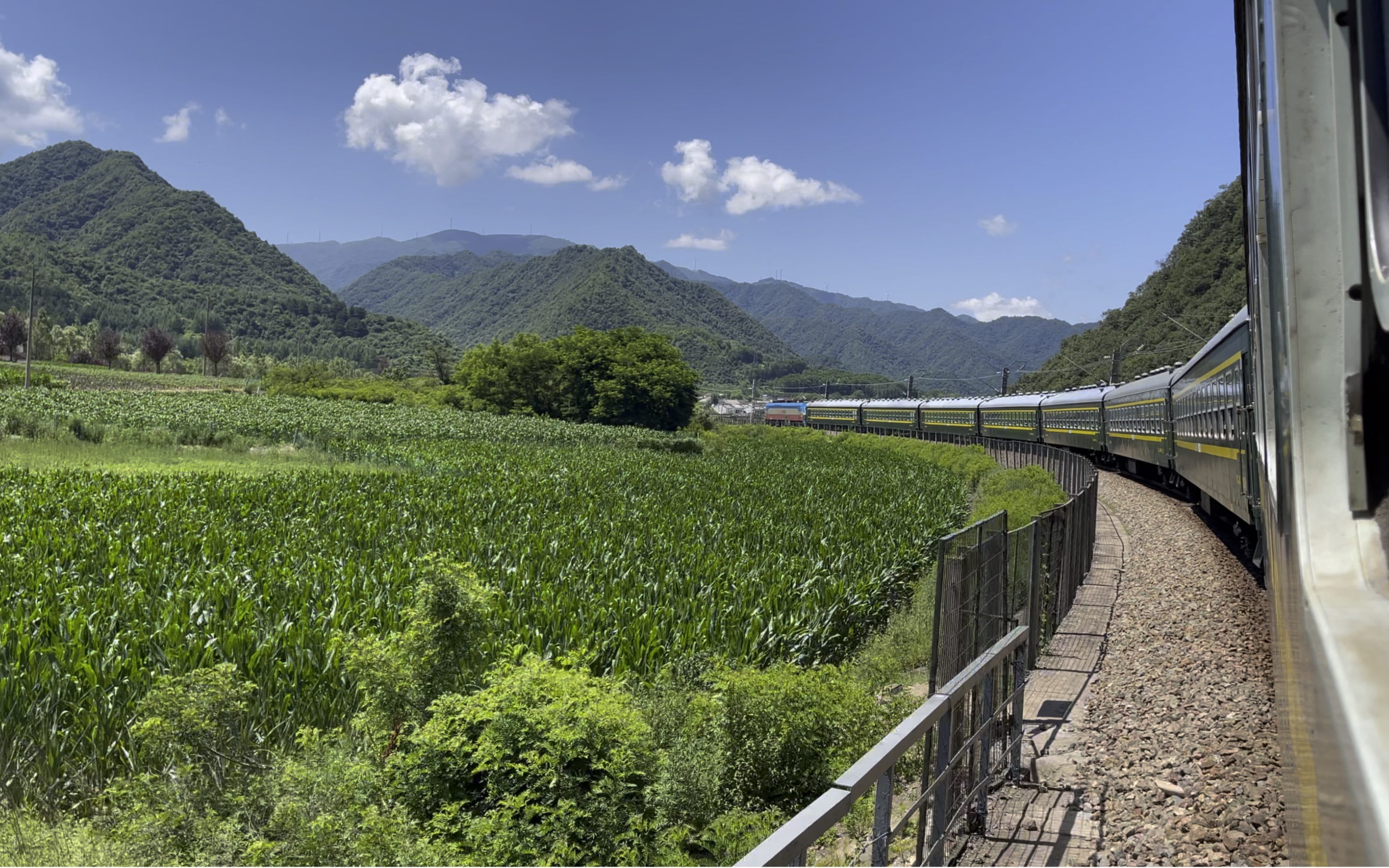 【宝成线】6063次 秦岭-黄牛铺区间