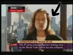 Tải video: 【放送文化│双子塔】“报道出现偏差”  911    BBC提前播报世贸中心7号楼发生倒塌 - BBC节目录像（2001.09.11）