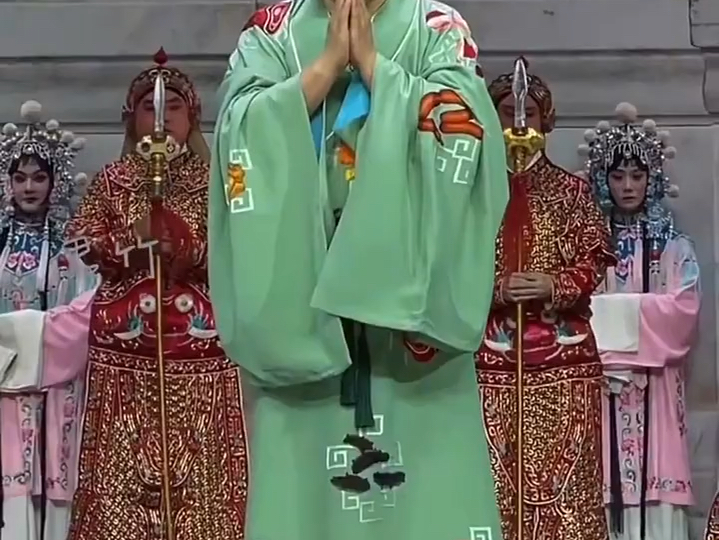 【湯姆凱在日本】最新视频已上线，快来围观！
