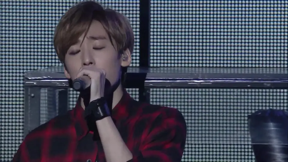 U-KISS / 「Spring Rain」JAPAN LIVE TOUR 2014 ～Memories～ RETURNS in BUDOKAN _哔哩哔哩_bilibili