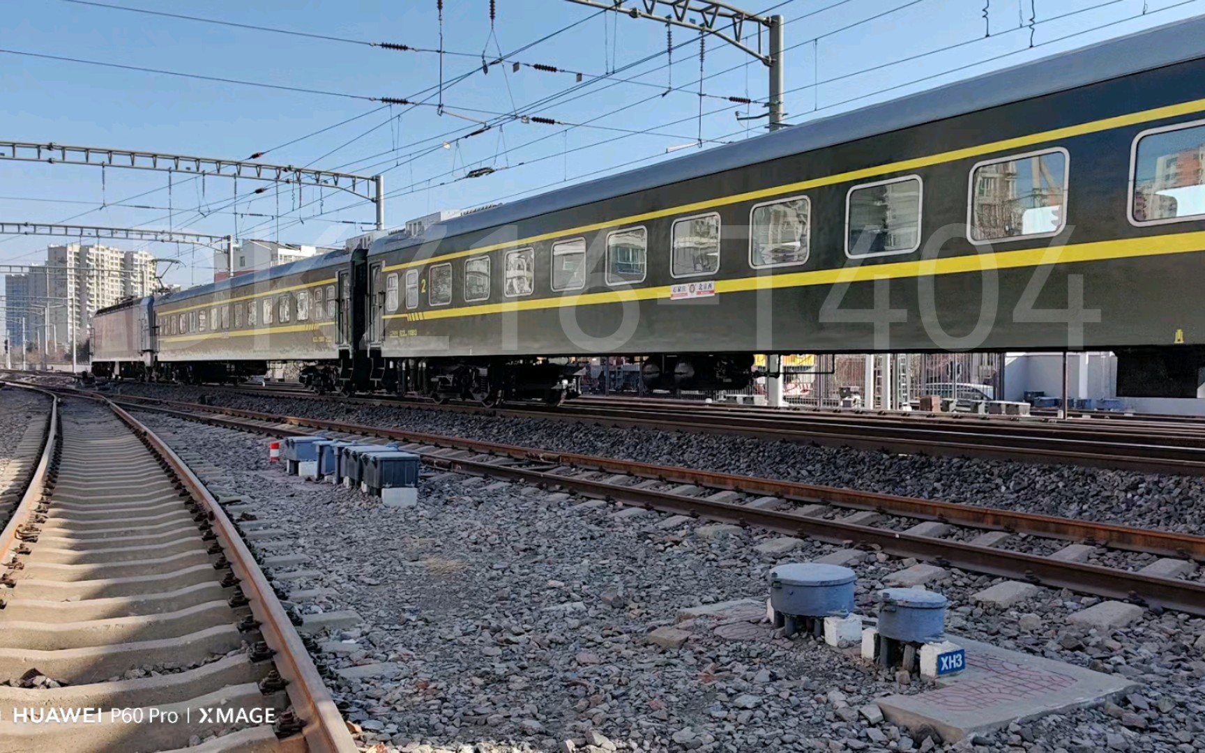 【中国铁路】春运限定!原石秦特慢车底担当k5202次列车通过涿州站北