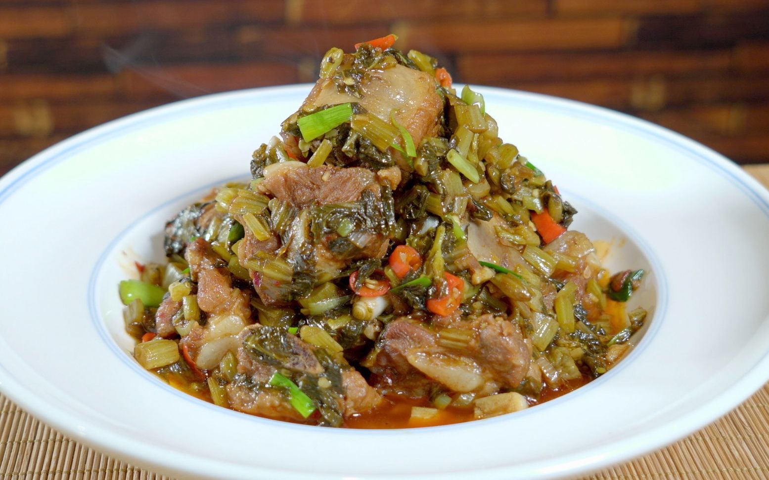 厨师教做湘菜捞菜排骨,按照这些流程操作排骨好入味,好吃又下饭