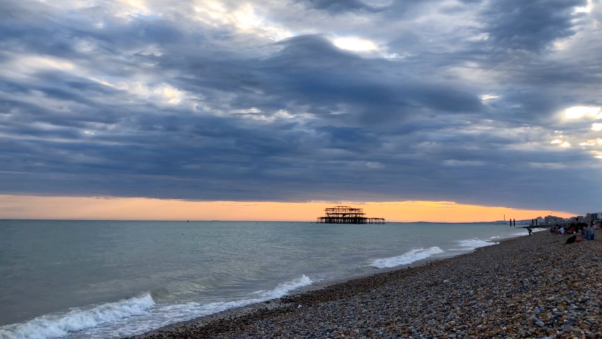 [图]英国布莱顿海滩看夕阳