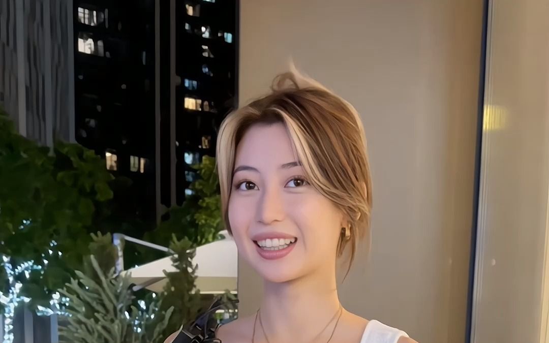 中俄混血的小姐姐