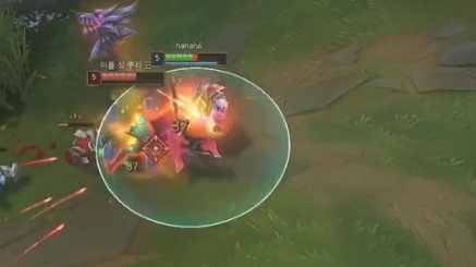 虚弱诺手对线点火锐雯豪取五杀!#英雄联盟