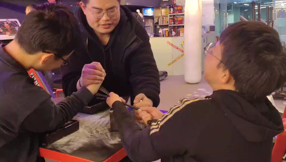 van♂分痛苦,阳神被秒