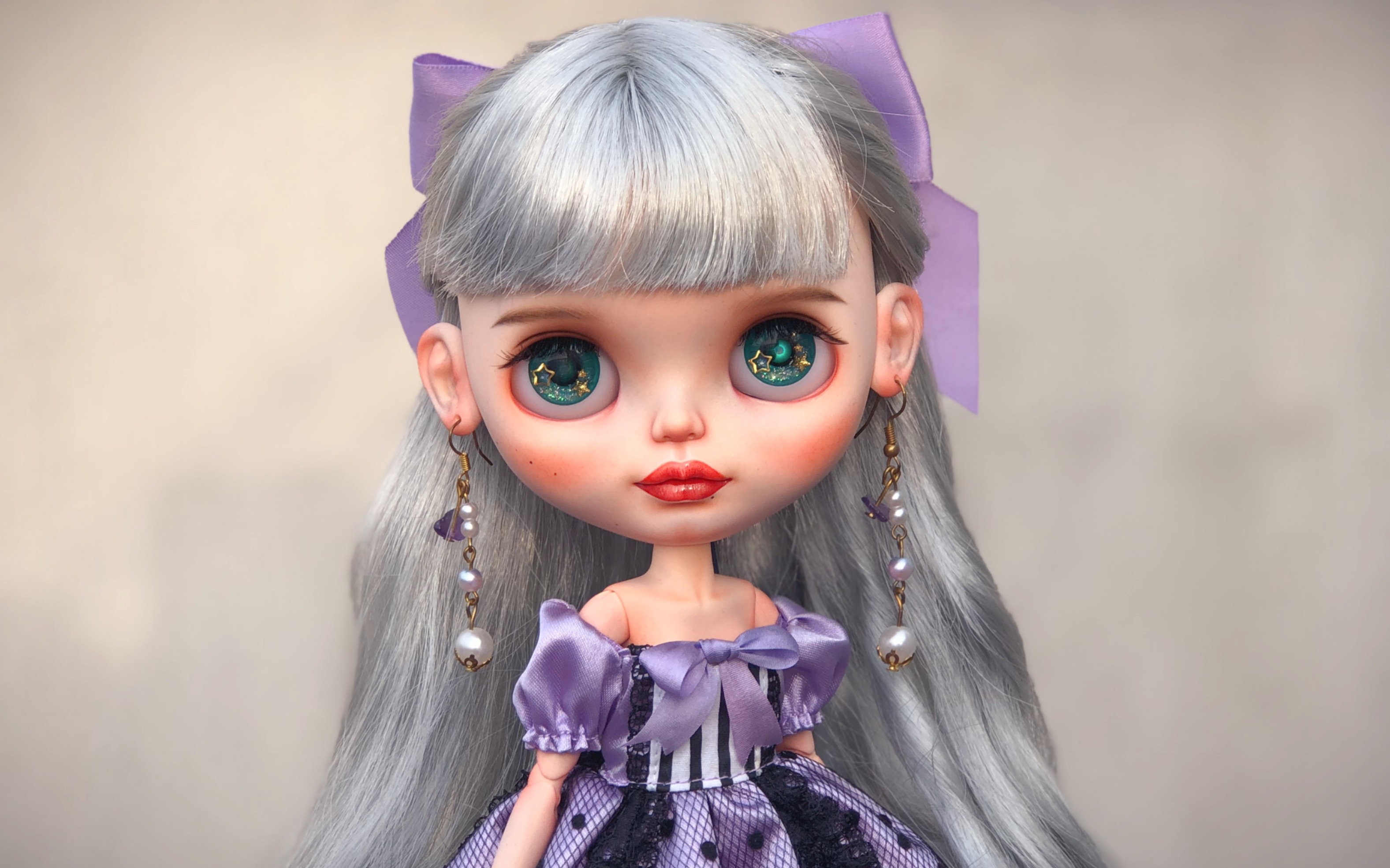 blythe小布改娃】妆宝奥利维亚 | 换眼片 | 娃娃手镯diy【七星星改妆