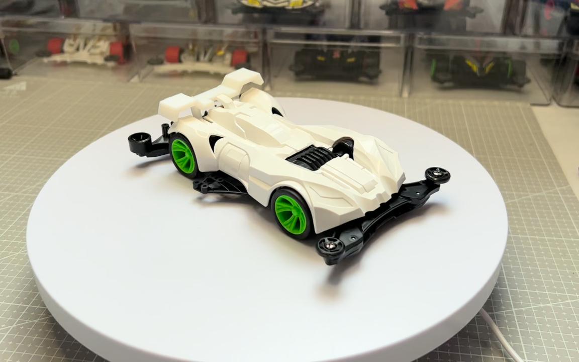 田宫八代豪伟大冲锋 还原漫画尾翼