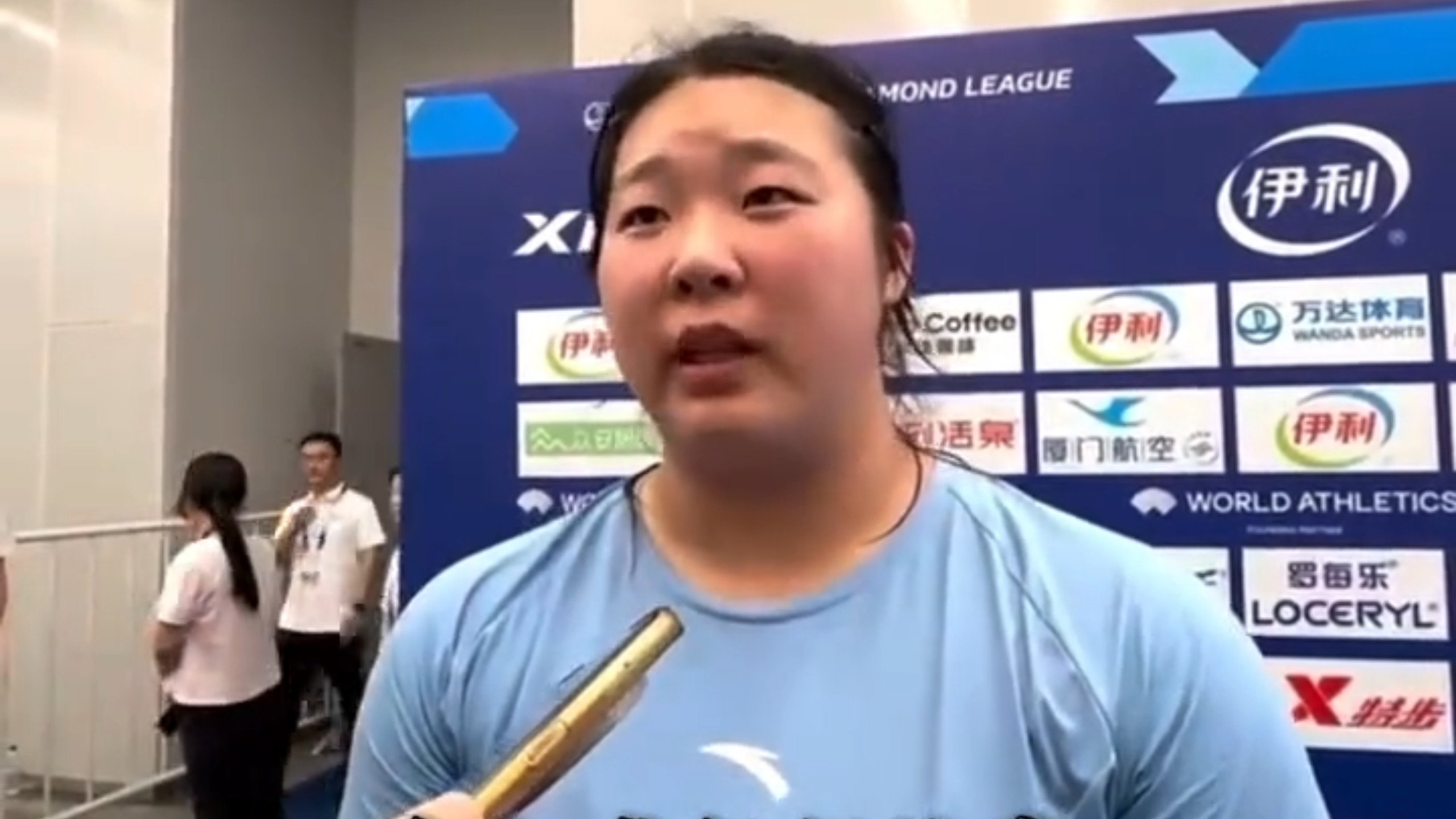 教练让我出去见世面，没想到我才是世面！