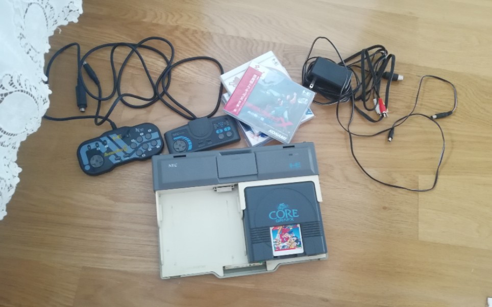 我的游戏日常国内少见的8位元游戏机主机pce开箱评测