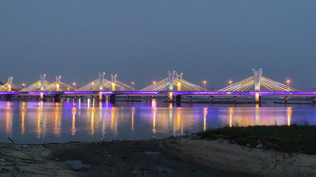 在临沂沭河小岛上拍的