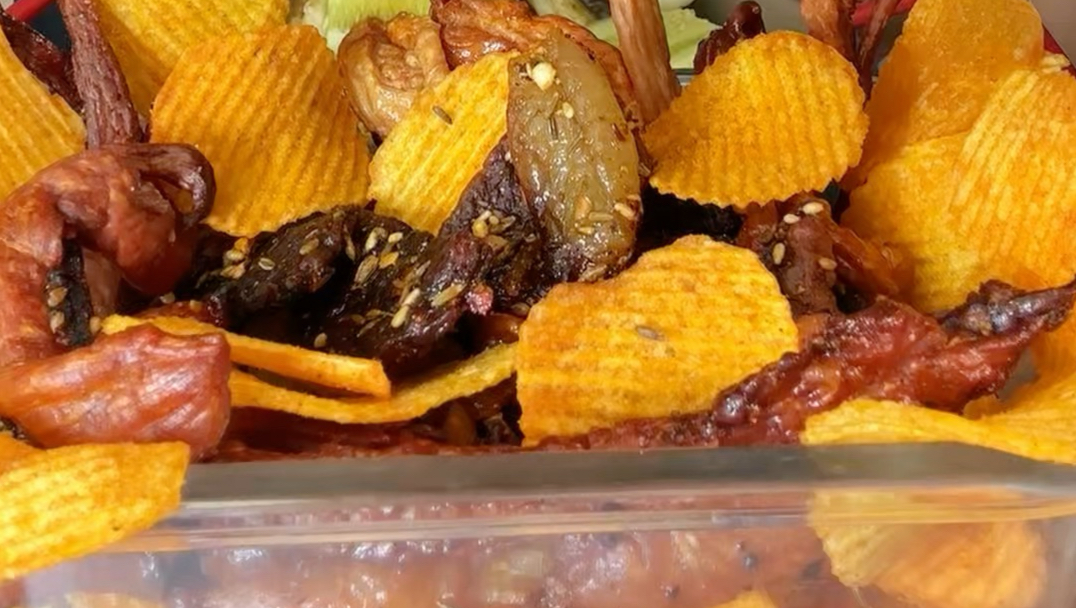 牛肉拌薯片
