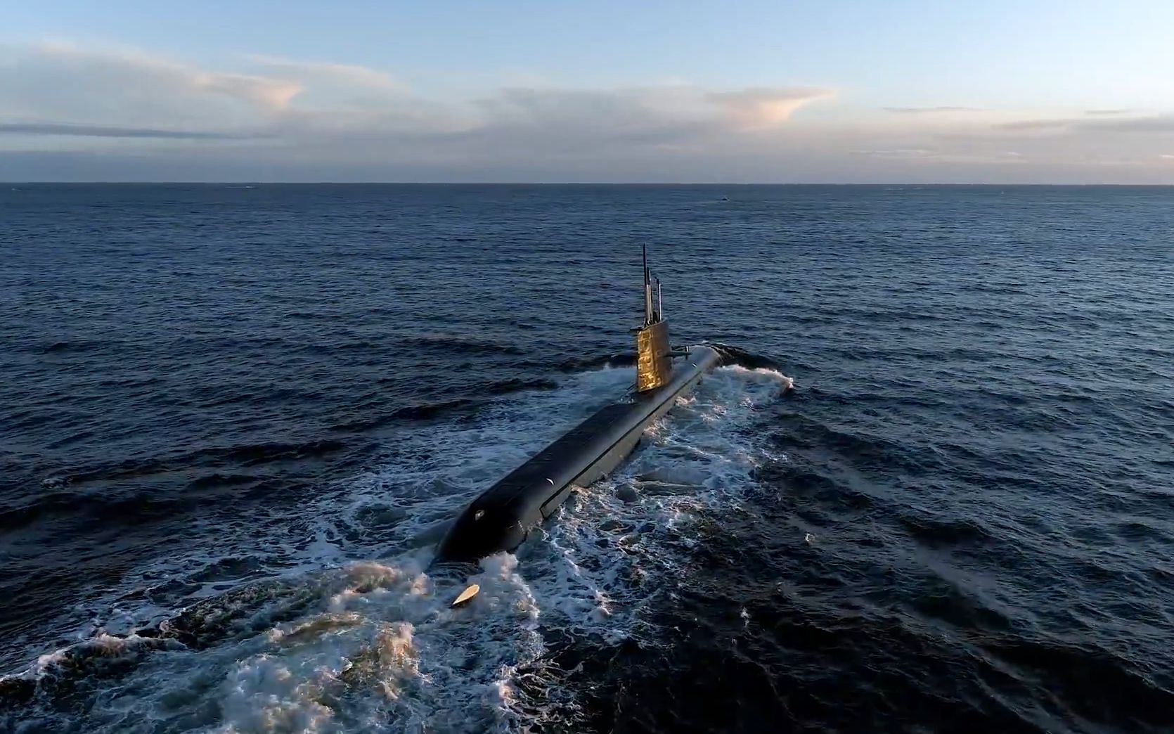 萨博升级瑞典海军哥特兰号潜艇海试画面_哔哩哔哩 (゜-゜)つロ 干杯