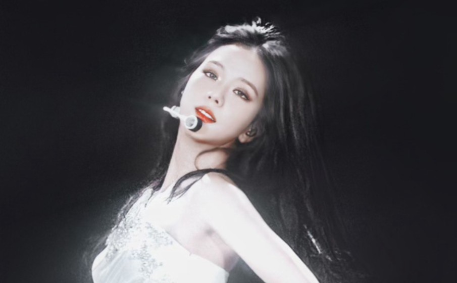 【金智秀jisoo】"古希腊掌握风雪的神女"