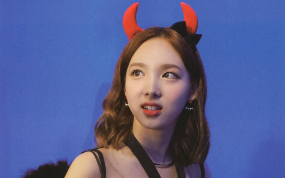 【林娜琏】娜琏tt花絮单人cut,小恶魔永远滴神