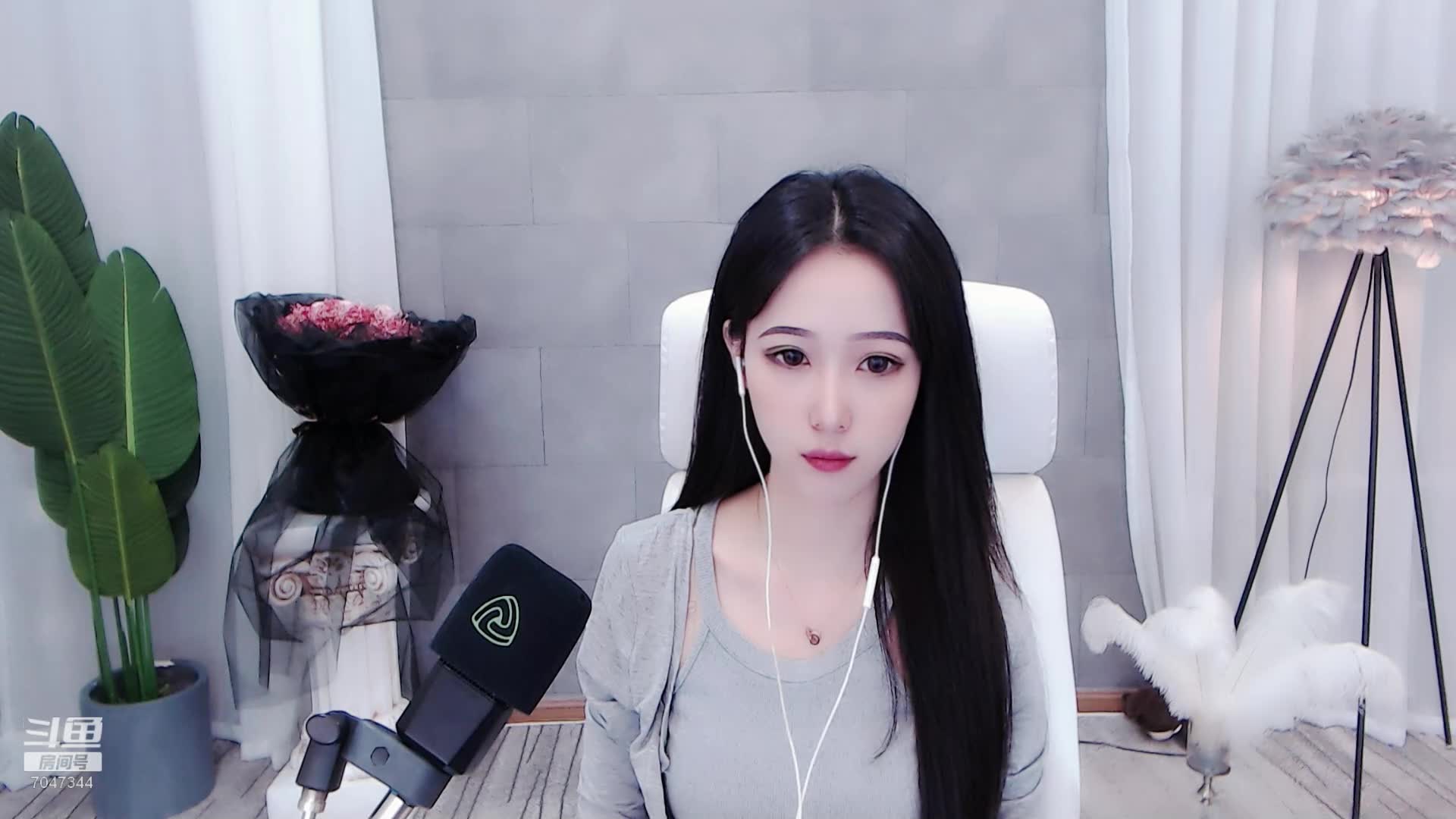 [丹妮n] 11月13日 20点-23点 直播录像回放 (有删减)