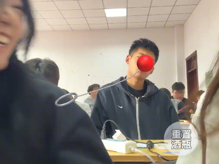 就这么水灵灵的亲上了