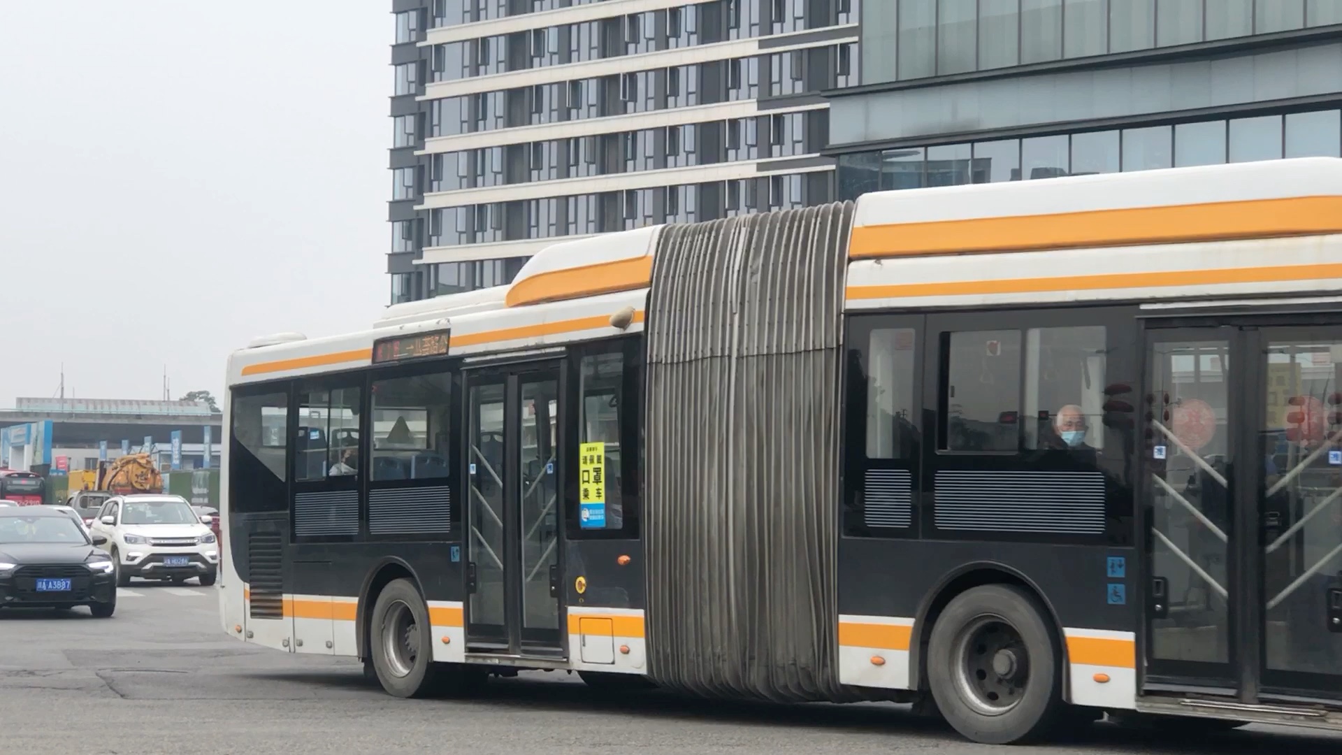 今日石羊场国防乐园拍车一览