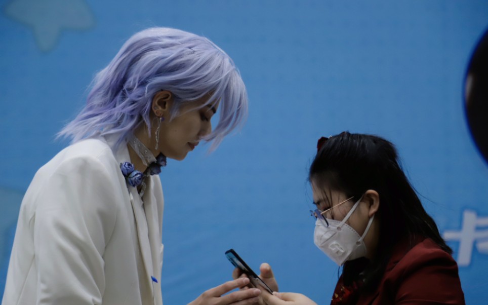 漫展volg|壁咚卡琳娜是什么体验