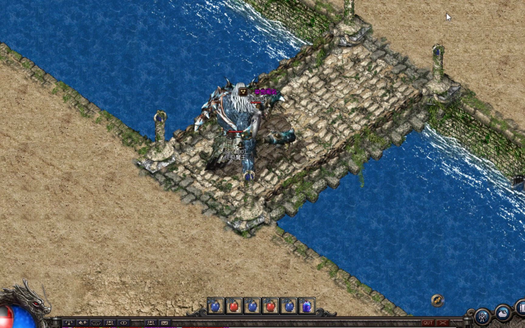 热血传奇:比奇省偶遇红名大佬,利用野外boss干掉挂机屠龙号,爆出屠龙