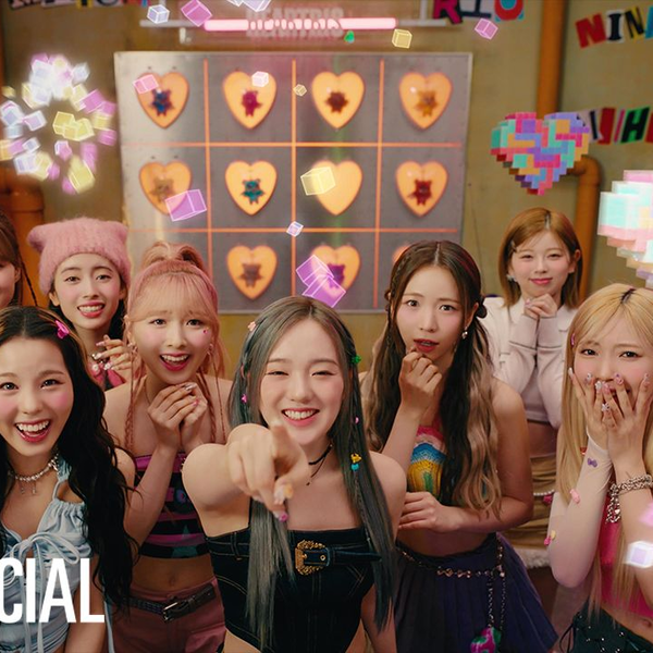 韓国 NiziU HEARTRIS オール出席 限定 セット9枚 NiziU】