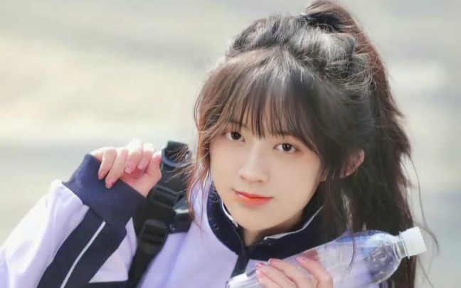 tf家族三代性转泥塑不同风格美女