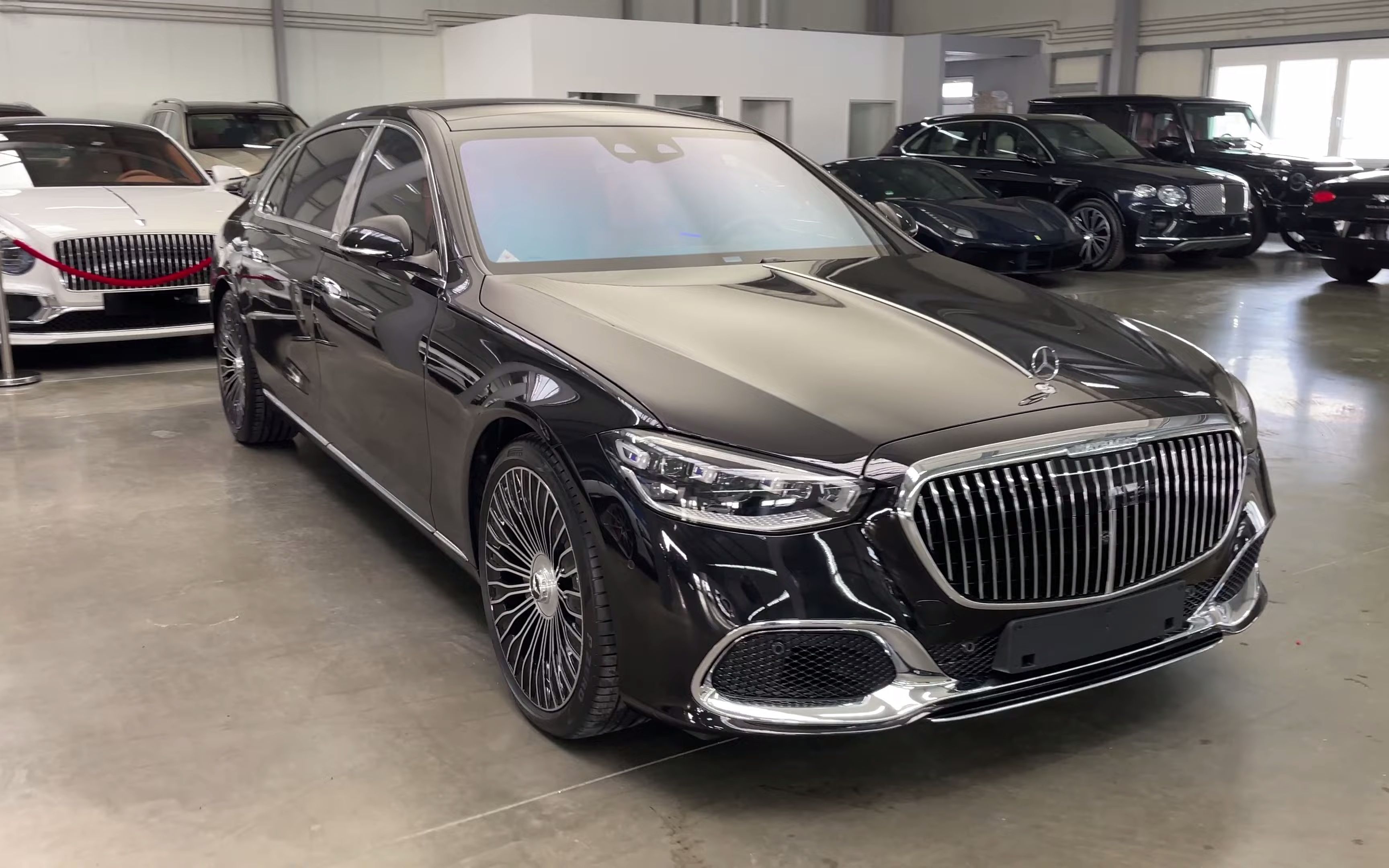 奔驰迈巴赫 w223 z223 s级 s580 2022款德国4s店库存