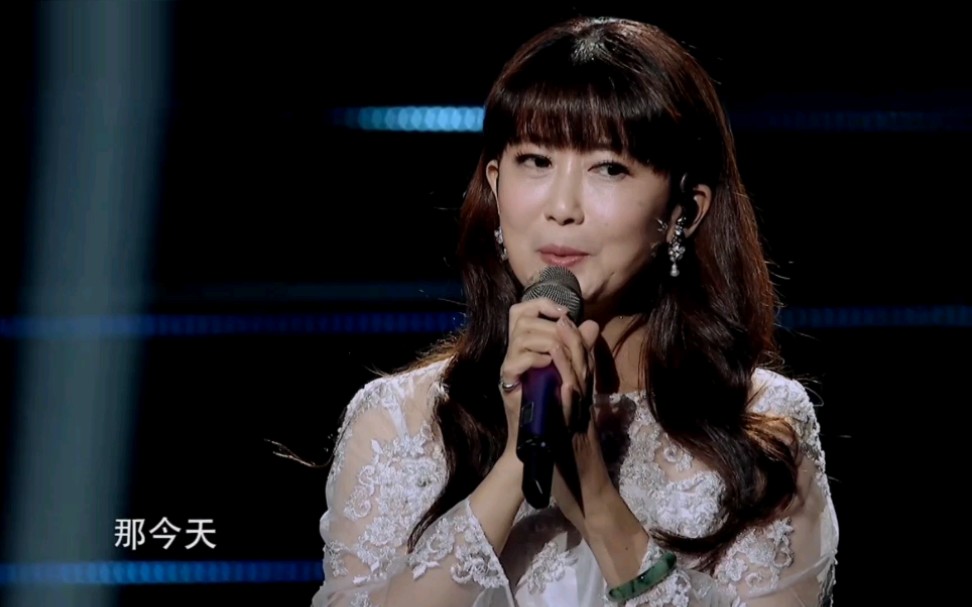 孟庭苇围炉音乐会歌曲大串烧仿佛又回到20年前纯真的年代